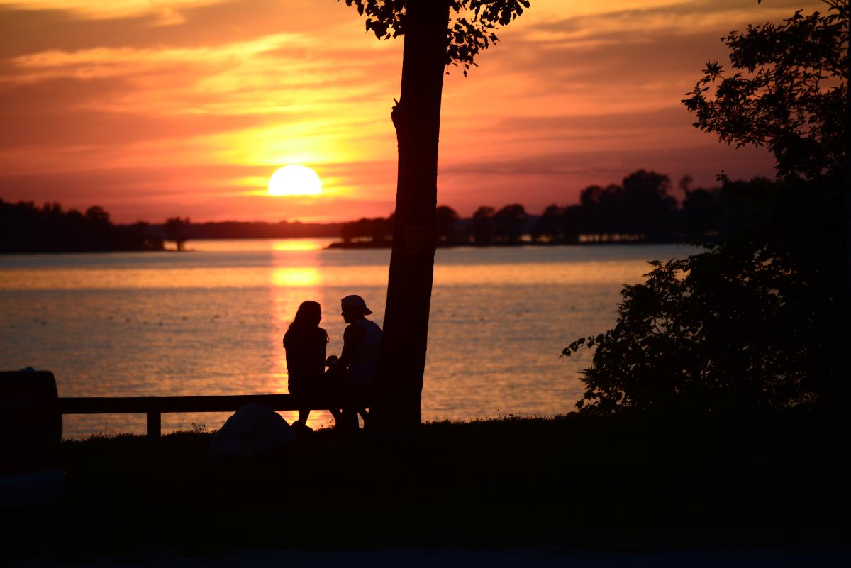 sunset beach couple